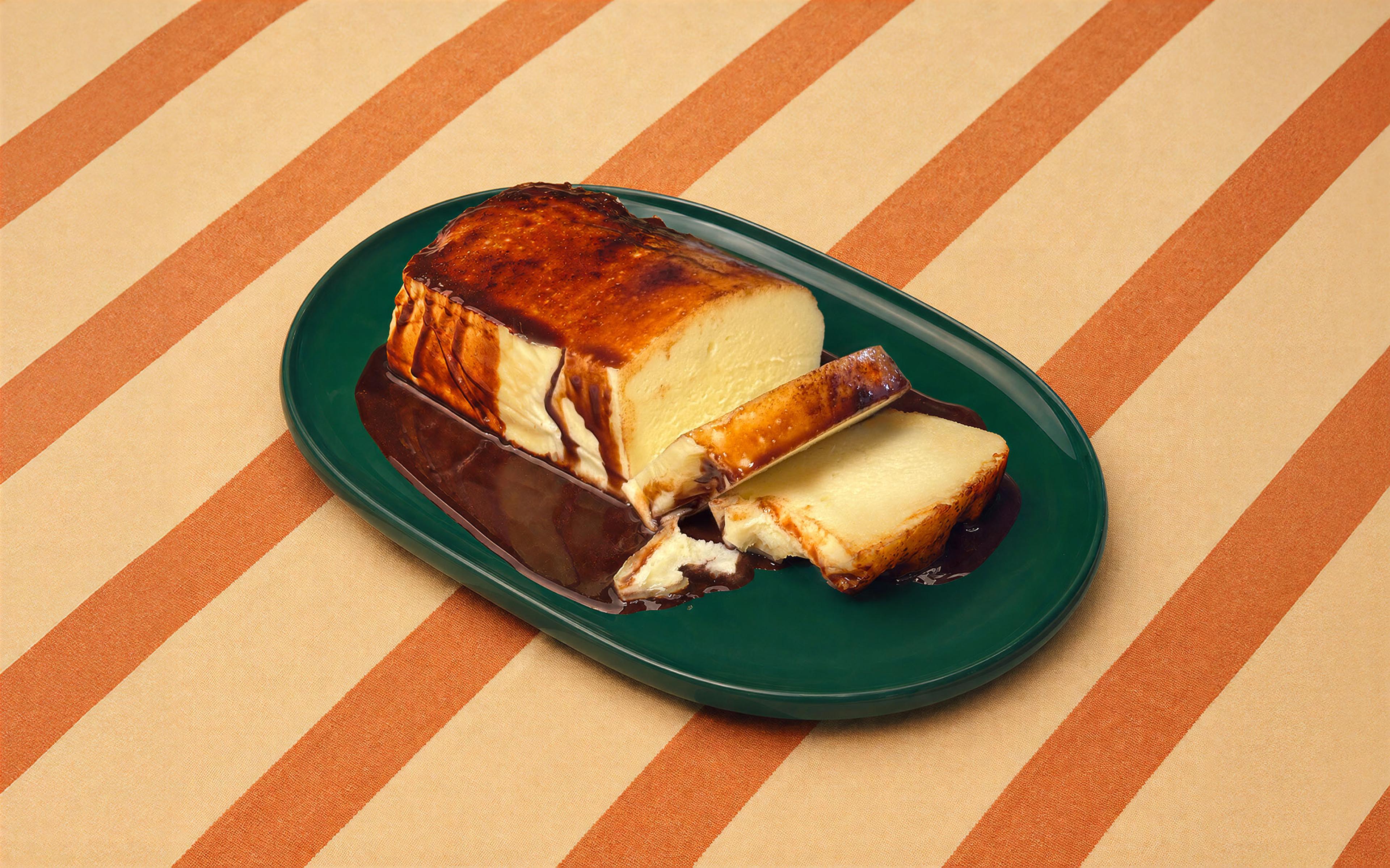 Cheescake slices