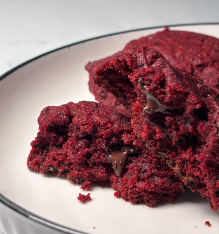 Red velvet cookies
