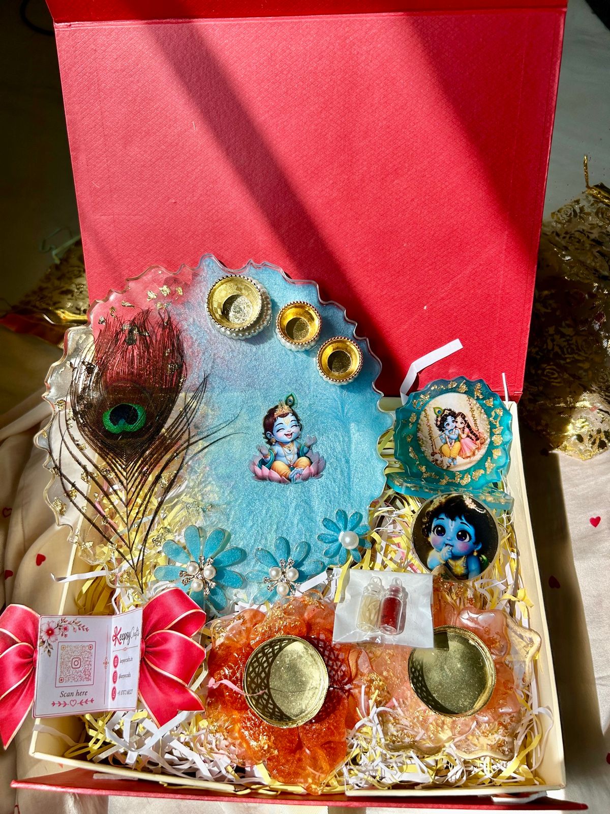 Mor Pankh Thali Hamper