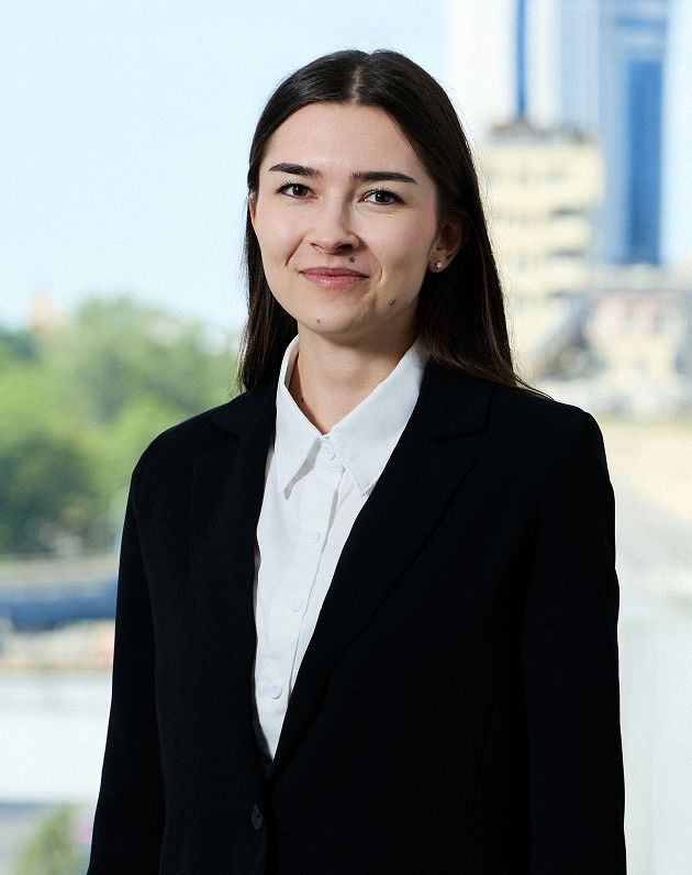 Portrait of Julia Dzik