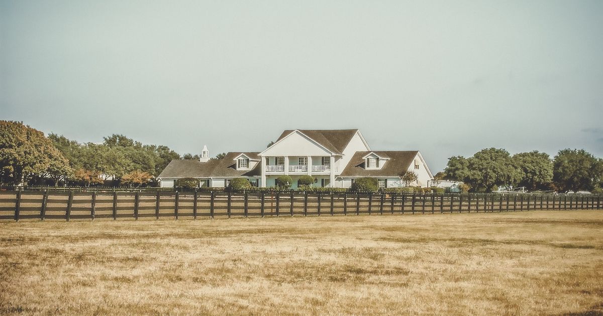 Payment plan, refinance, or sale: how to think about which one fits