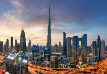 الفرق بين إنشاء عمل تجارى فى المناطق الحرّة والبرّ الرئيسي فى دبى الفرق بين إنشاء عمل تجارى فى المناطق الحرّة والبرّ الرئيسي فى دبى