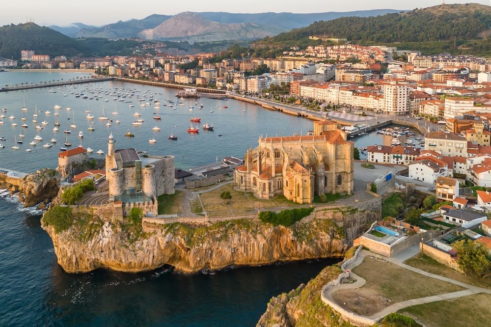 Spain Ranks World’s No. 1 Destination for Digital Nomads in 2025