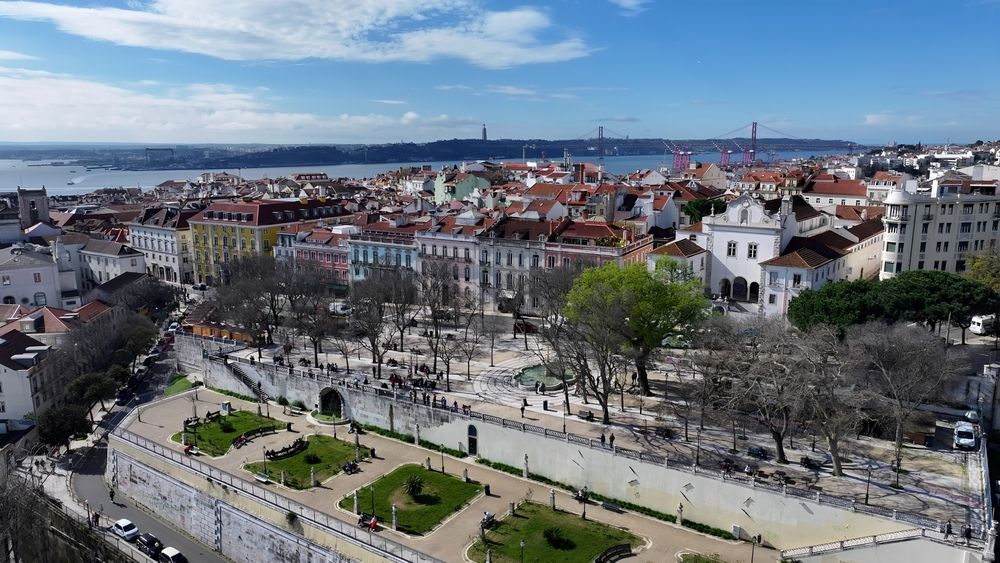 Portugal Golden Visa Investors Challenge Citizenship Law
