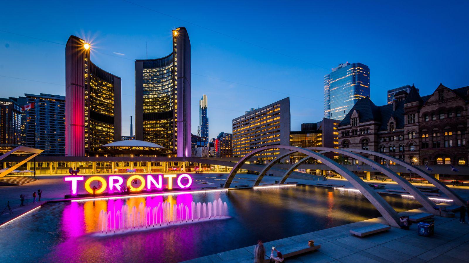 Nathan Phillips Square | Savory & Partners Nathan Phillips Square | Savory & Partners