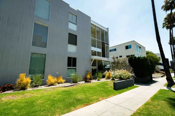 170 N. Crescent Dr.