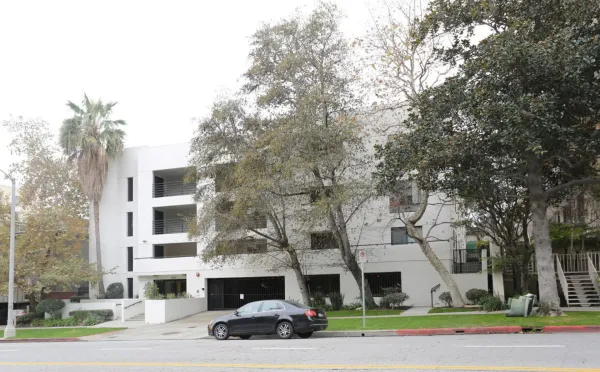 1345 Beverly Glen
