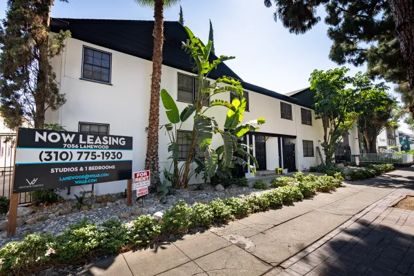 7056 Lanewood Ave.