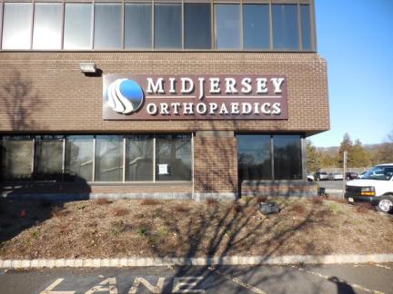 Channel letters sign for Midjersey Orthopaedics
