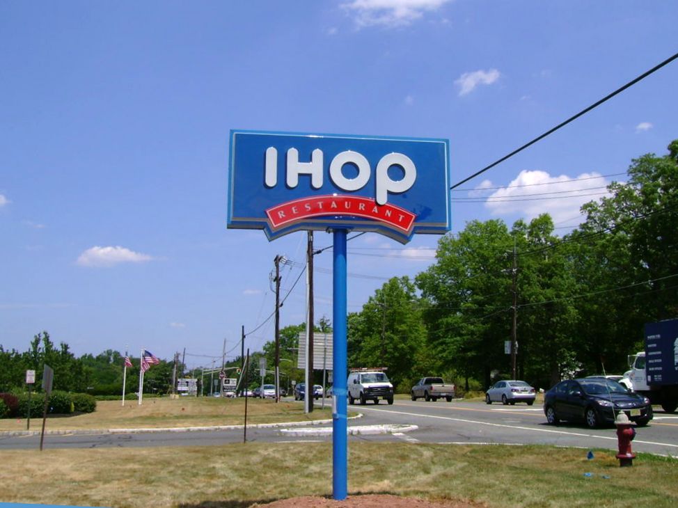 IHOP - New Jersey Lighted Exterior Sign by Loumarc Signs