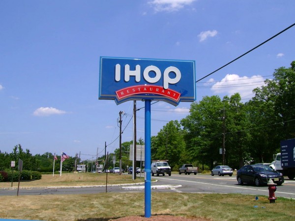 IHOP - New Jersey Lighted Exterior Sign by Loumarc Signs