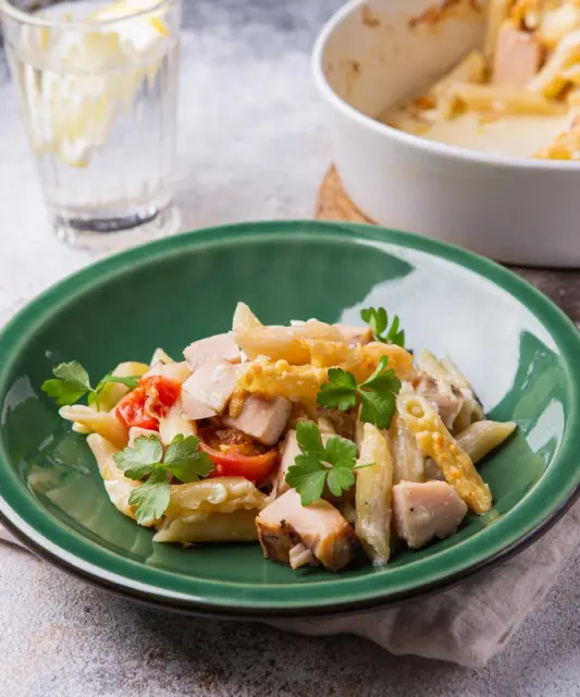 Oven-Baked Pasta with Smoked Chicken & Cherry Tomatos