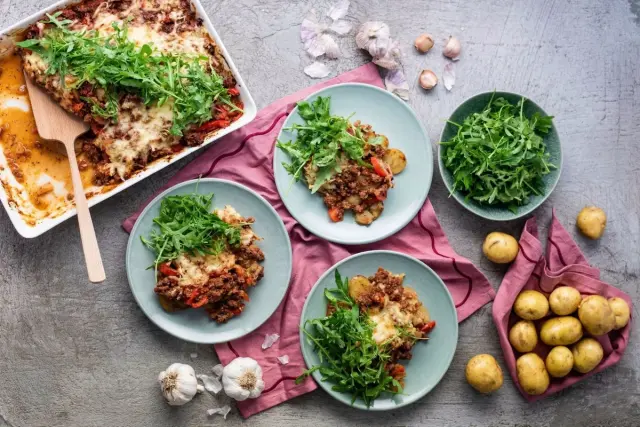 Potato Gratin with Ground Beef, Cheese Crust, and Arugula Salad