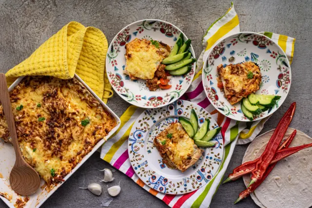 Helppo ja maukas lasagne tonnikalasta & tortillaletuista