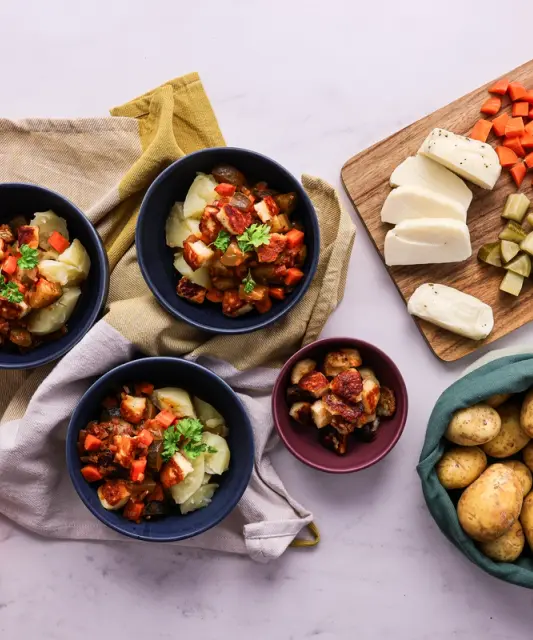 Maitsev stroganoff halloumi juustu ja kartulitega