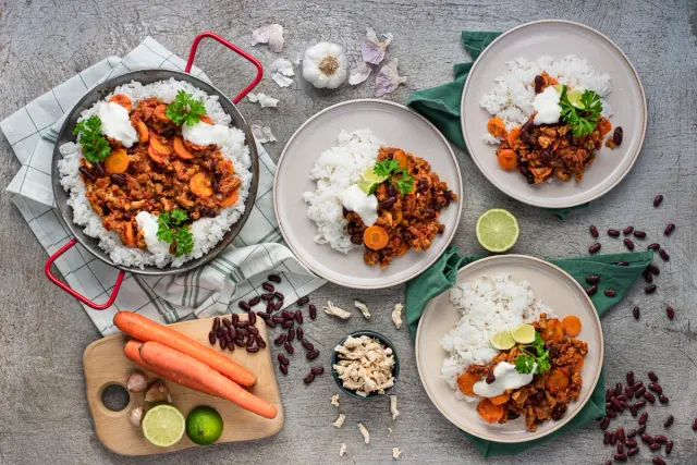 Chili con Tofu with Bean Salsa and Jasmine Rice