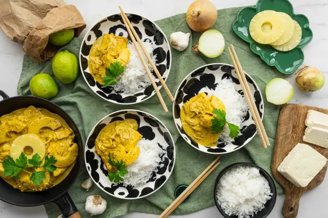 Hawaijin tofupata & riisiä