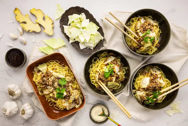 Pork Stir-Fry with Hoisin Sauce & Noodles
