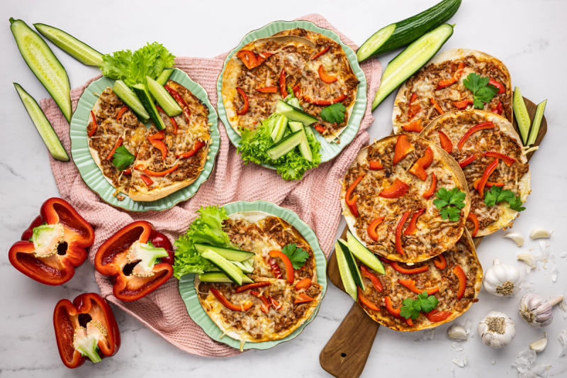 Quick Tortilla Pizzas with Tuna & Peppers