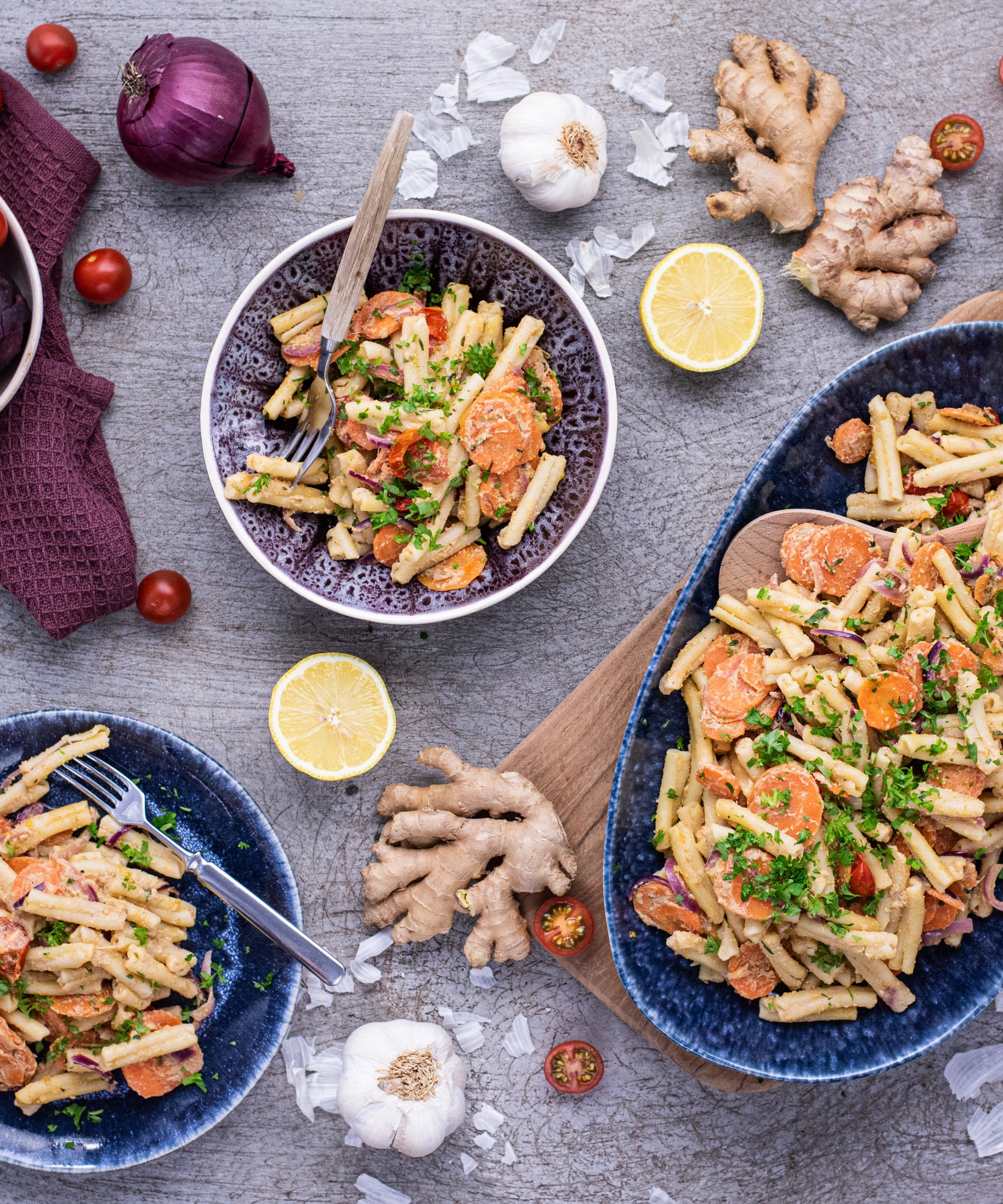 Pasta with Creamy Hummus & Cherry Tomatoes