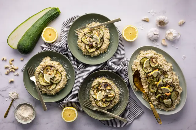 Sitruunainen orzotto mascarponella & paahdetulla kesäkurpitsalla