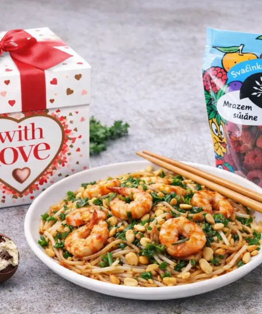 Pad Thai with Lime Marinated Prawns, Kale and Peanuts & Chocolate Pralines & Dried Raspberries