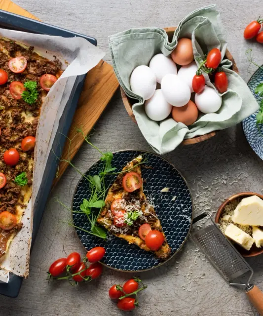 Herkullinen texmex jauhelihafrittata & marinoituja kirsikkatomaatteja