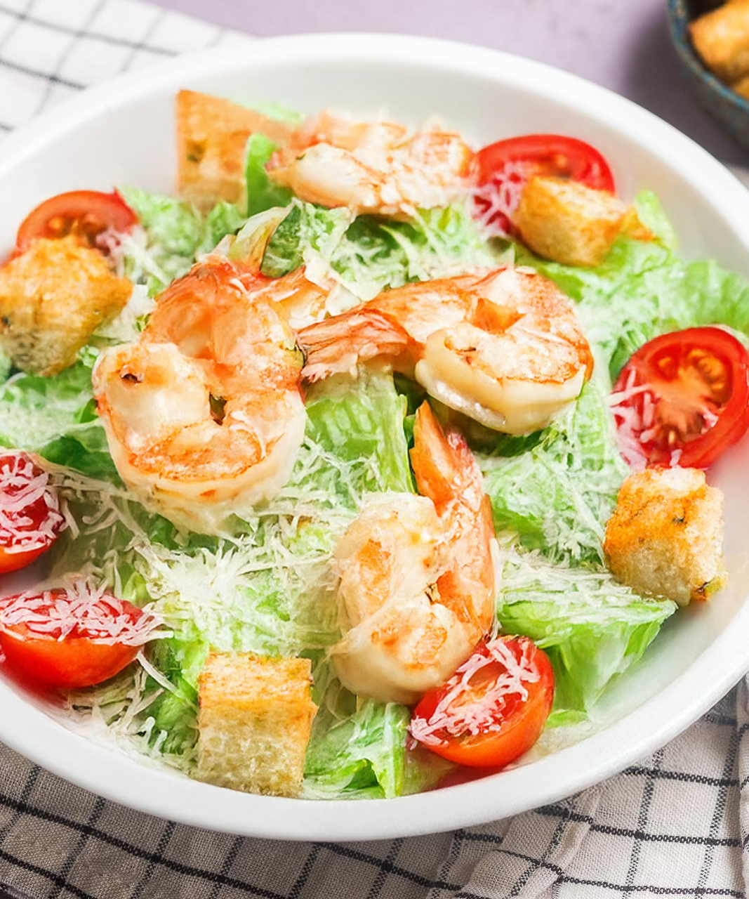 Caesari salat krevettidega