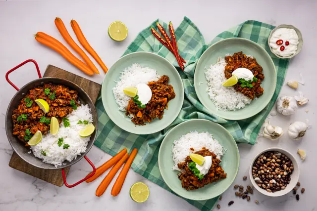 Meksikolainen chili con carne & riisiä