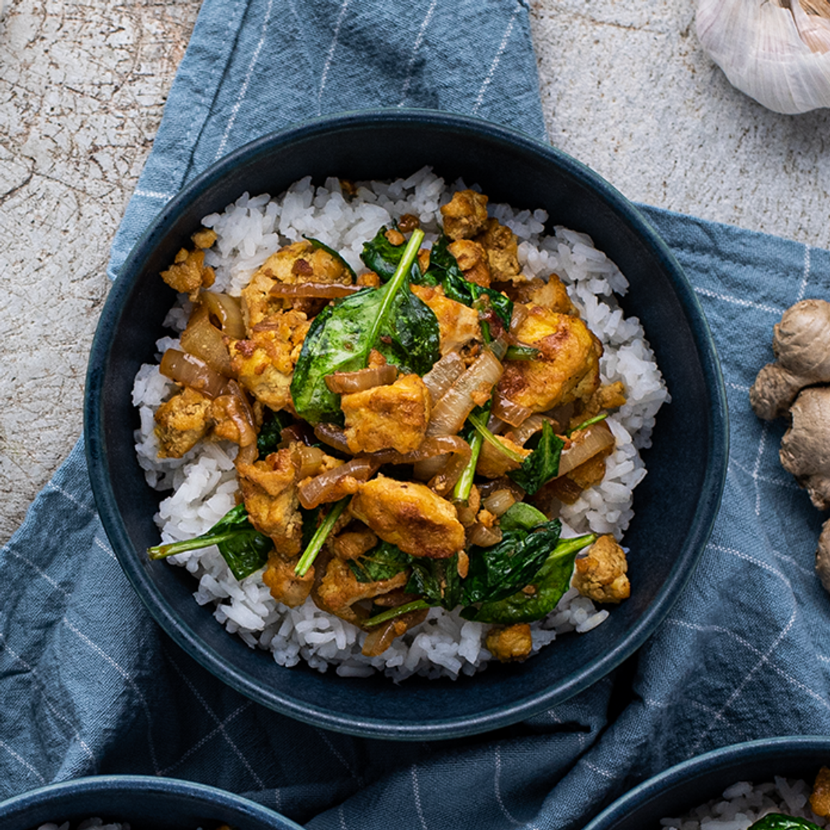 Donburi - Japanese Rice Bowl with Tofu and Vegetables | Yummy
