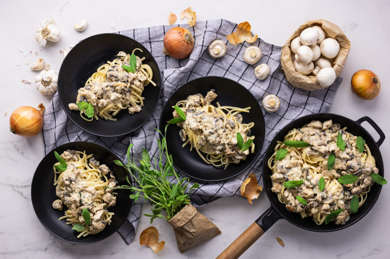 Gluteeniton kanapasta tuoreella salvialla