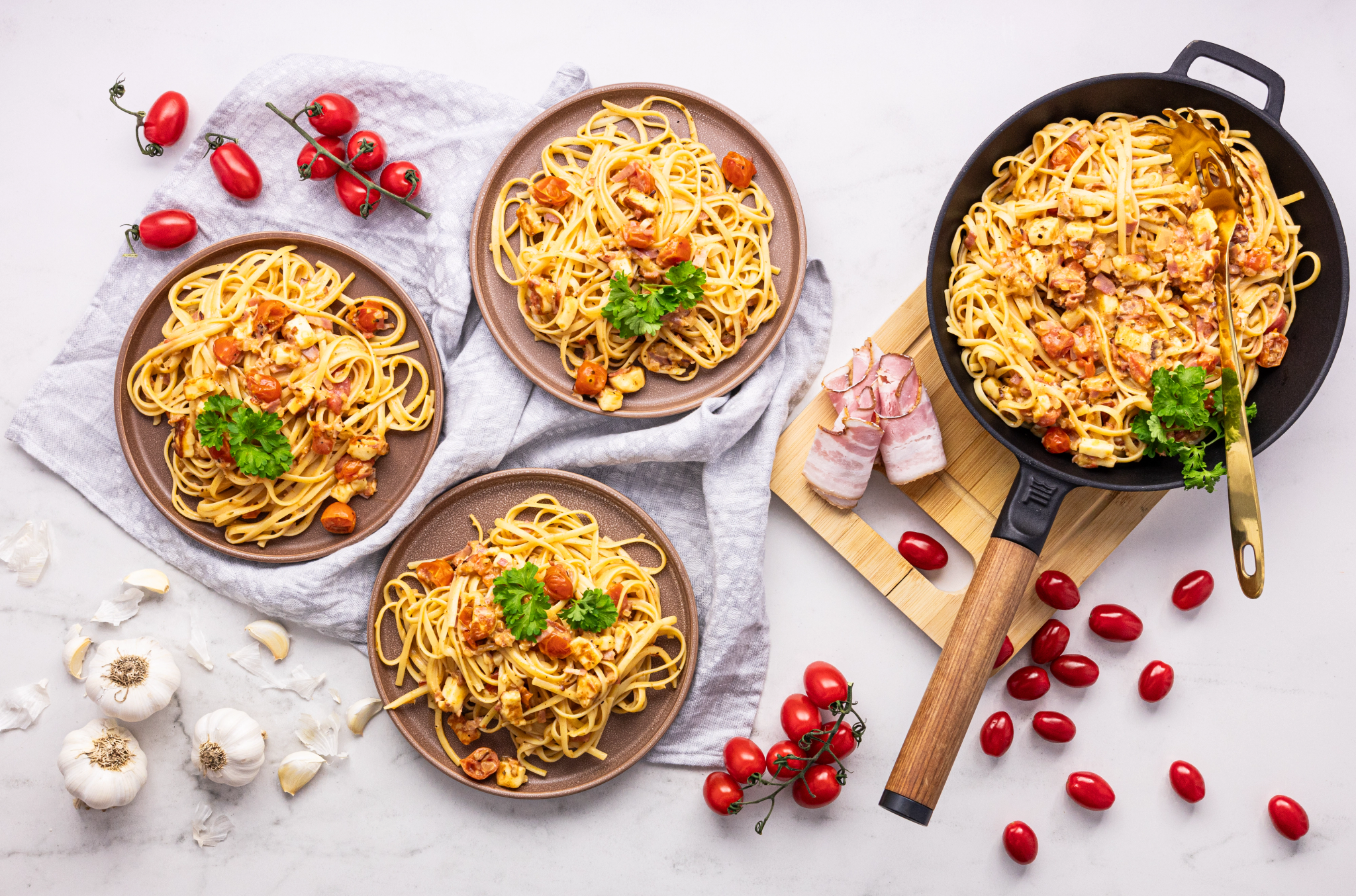 Creamy Pasta with Bacon & Halloumi Cheese