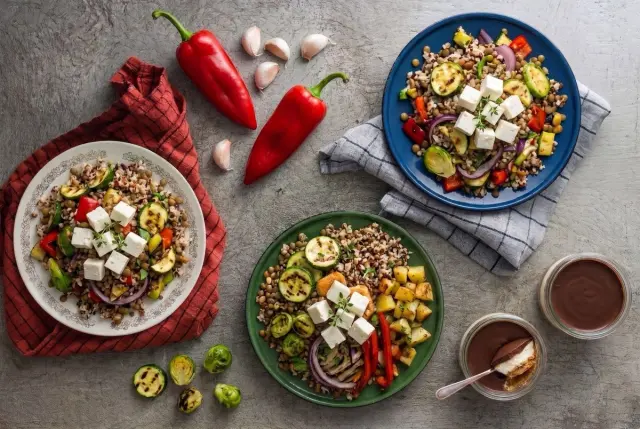 Salad with Grilled Vegetables, Balkan-Style Cheese and Mixed Legumes & Protein Chocolate-Curd Dessert