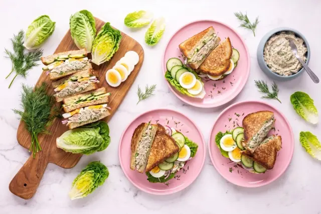Smoked Mackerel Spread Sandwiches with Egg and Fresh Vegetables