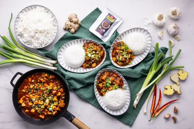 Kiinalainen Ma po Tofu & riisiä
