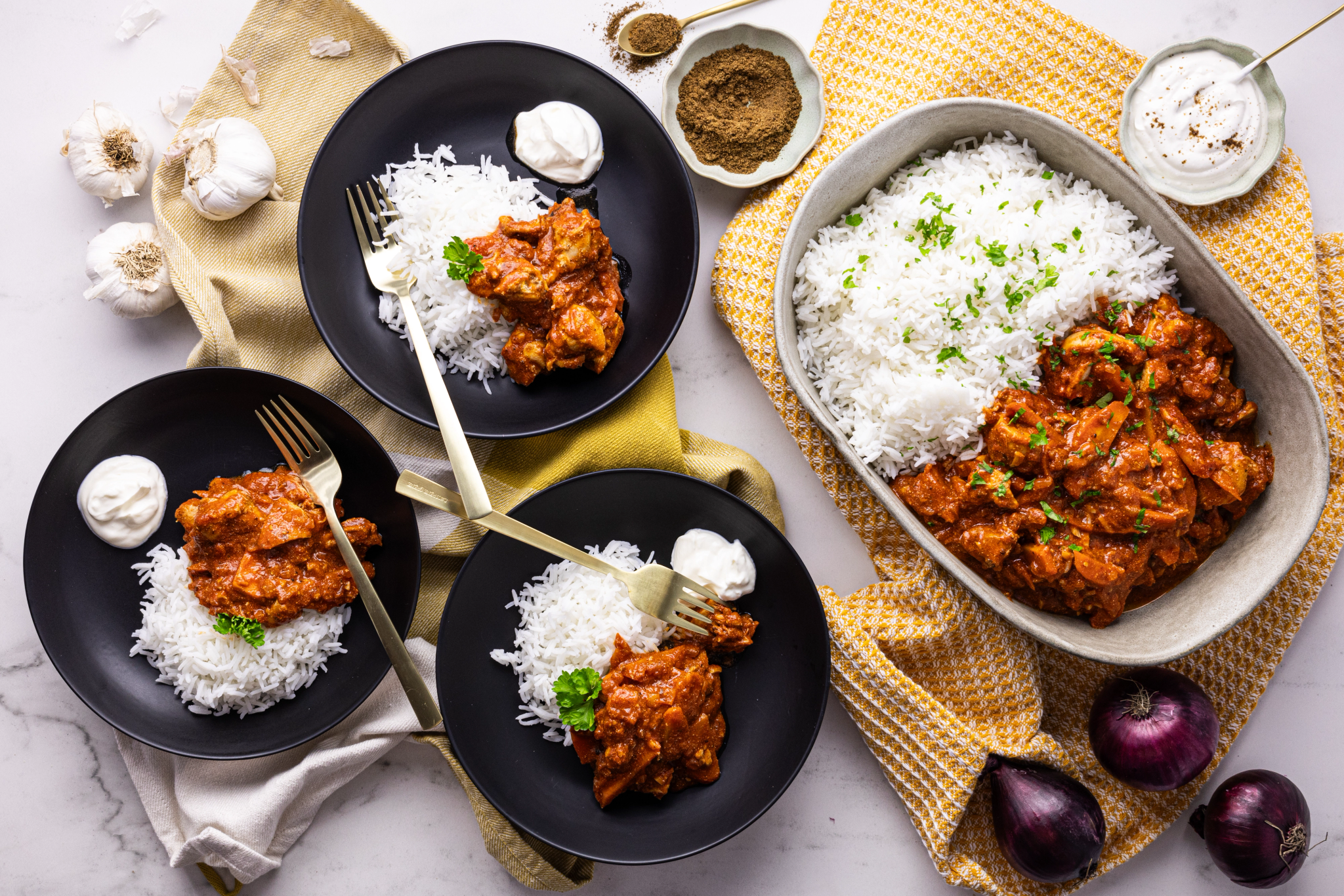 Kanaa Tikka Masala & riisiä