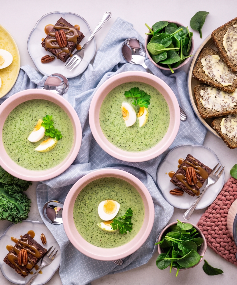 Creamy Spinach Soup with Boiled Egg and Organic Rye Bread & 2 Pcs Brownies
