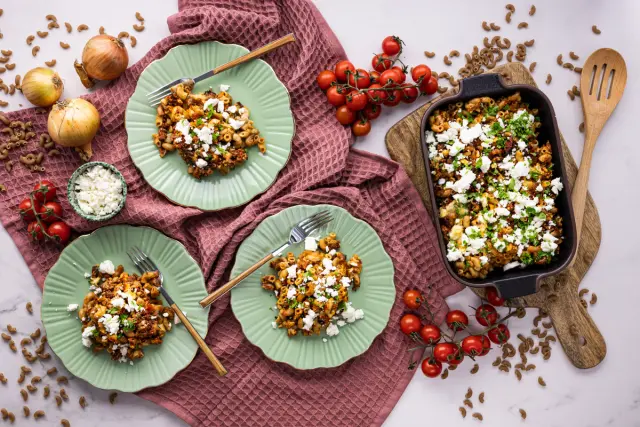 Pastitsio eli kreikkalainen makaronilaatikko