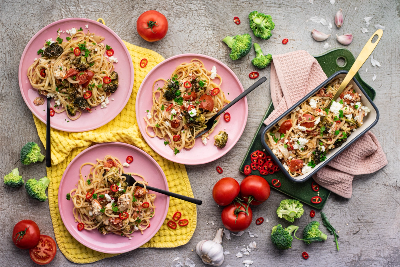 Oven-Baked Feta Pasta with Roasted Tomatoes & Broccoli Florets