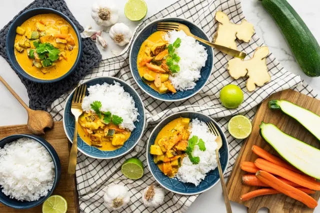 Eastern-style curry with halloumi & basmati rice