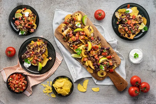 Perinteinen nachopelti jauhelihasta & salsaa