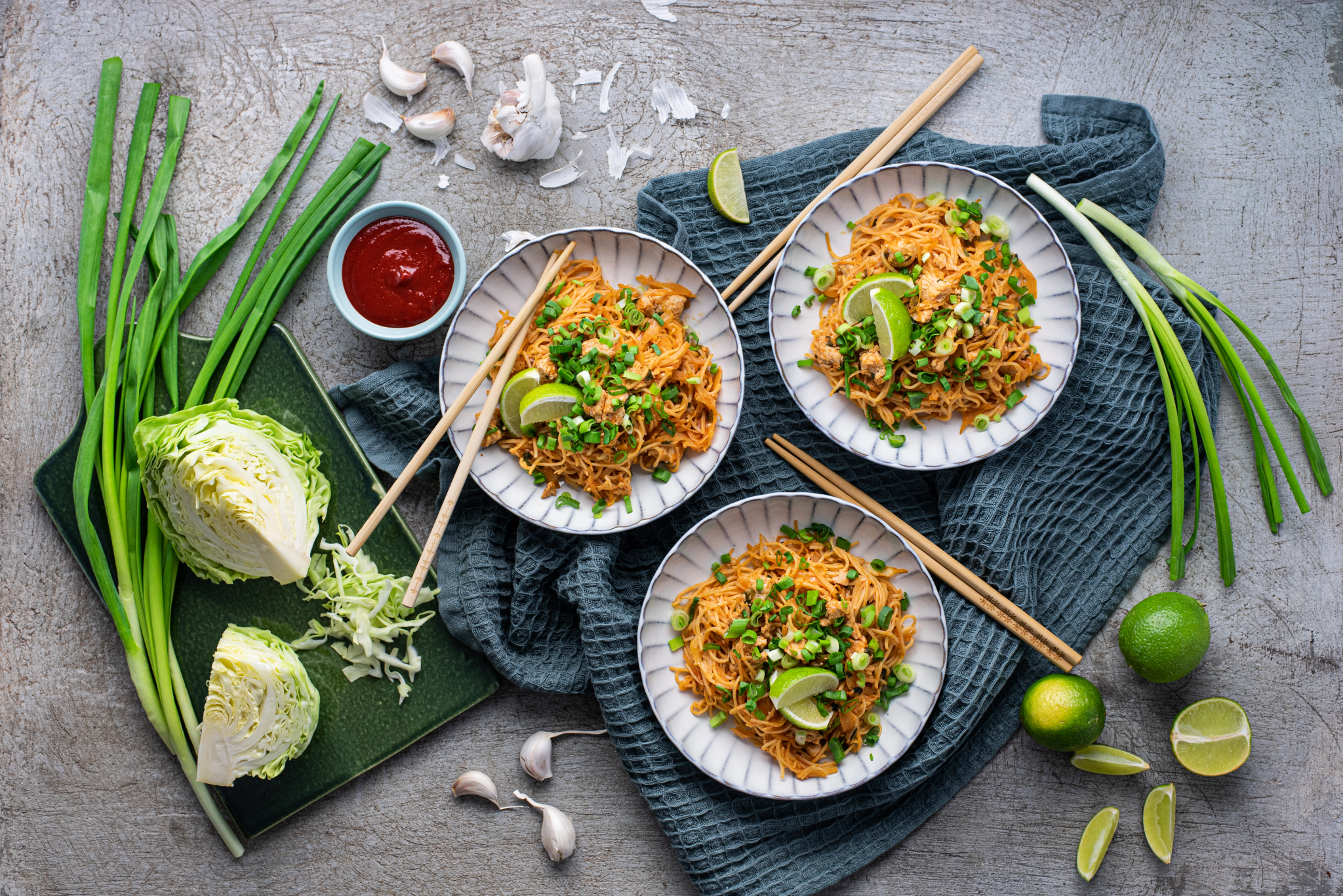 Mausteiset Gochujang-nuudelit kanalla