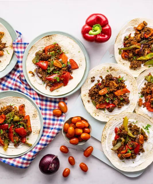 Mausteiset fajitakset Muu-murulla