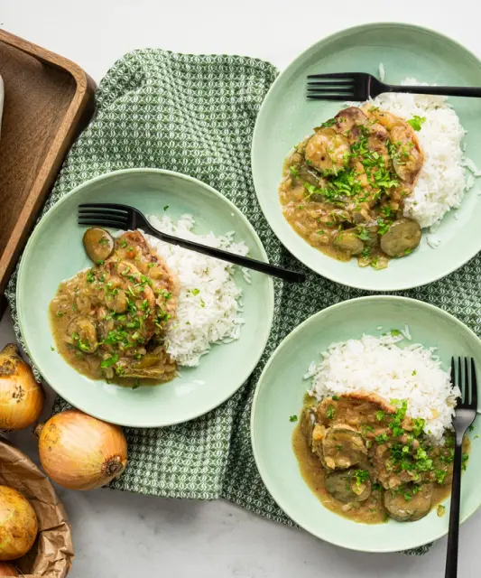 Znojmo-Style Sauce with Pork and Rice