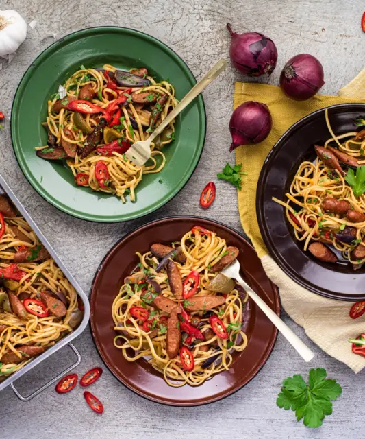 Hispaaniapärane ahjus röstitud chorizo pasta