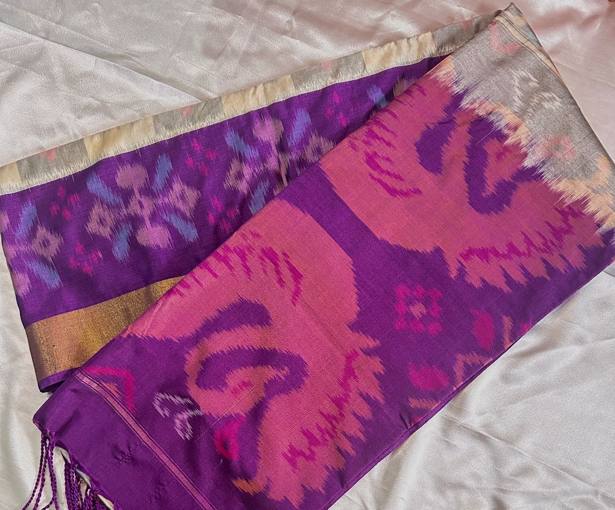 Pochampalli Soft Silk Saree view 3