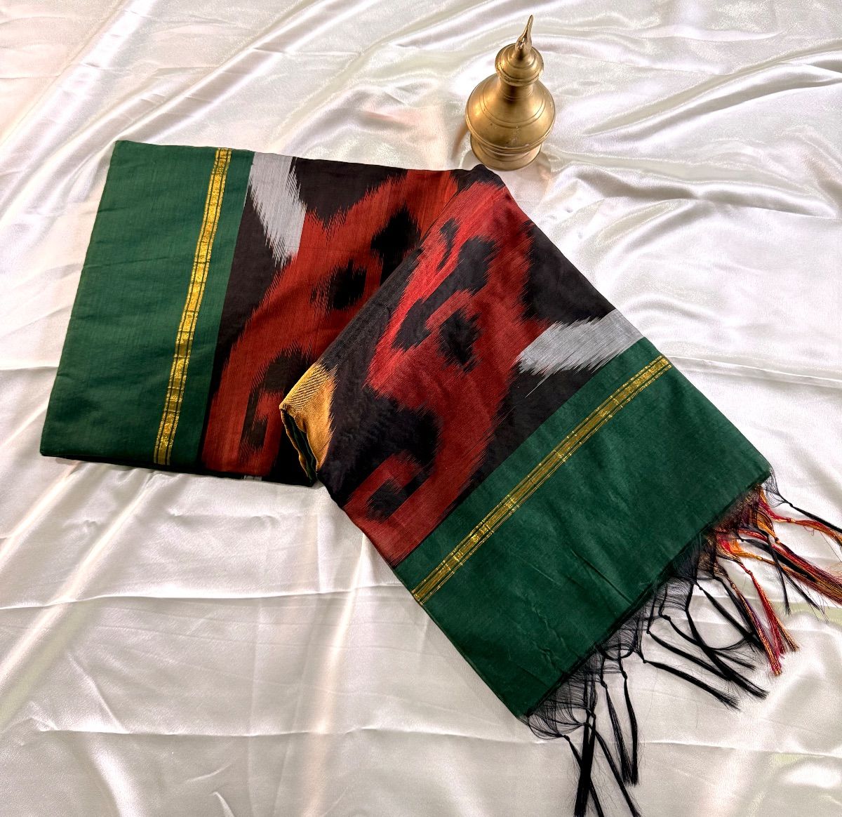 Ikat Soft Cotton Saree - View 1