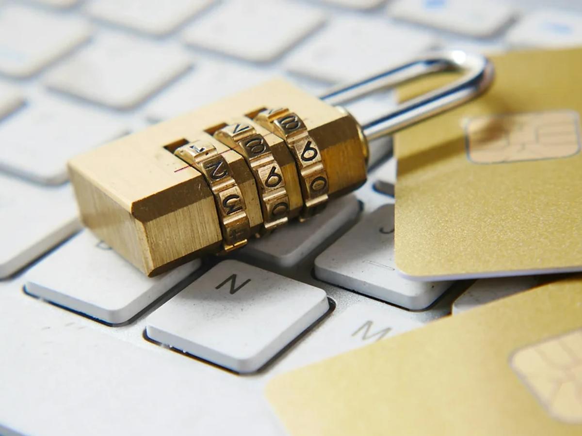 Certificate SSL gratuite și SSL premium: Ce trebuie să știți