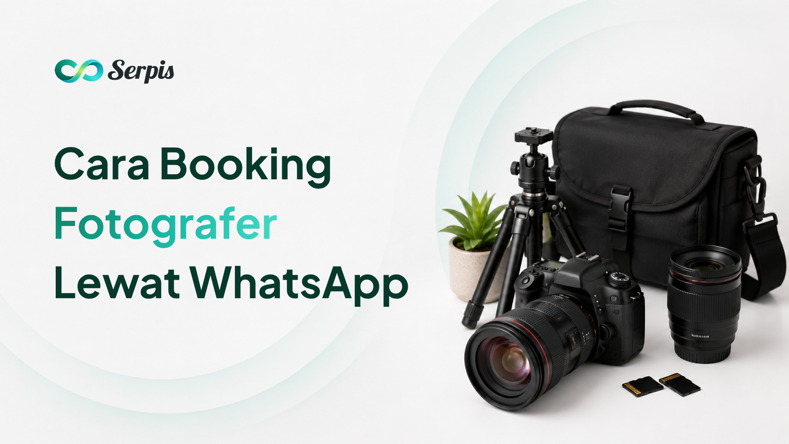 Ilustrasi perlengkapan fotografi berupa kamera DSLR, lensa, tripod kecil, tas kamera, kartu memori, dan tanaman kecil di atas latar putih minimalis dengan aksen hijau muda.