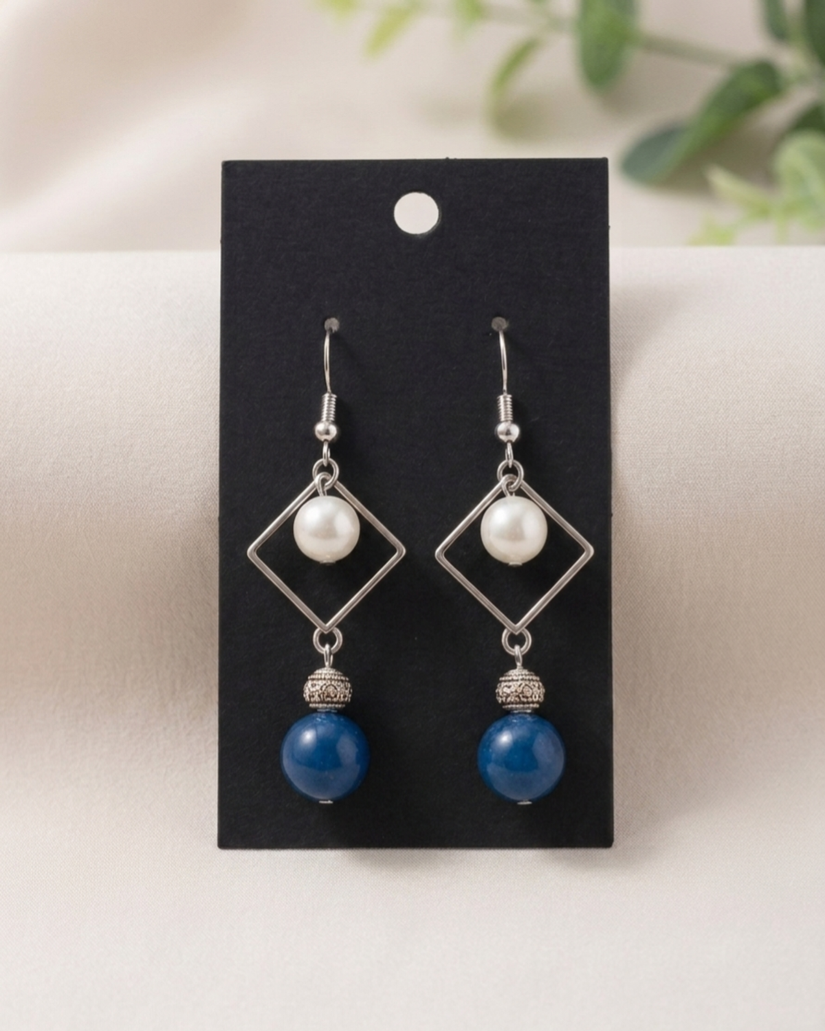 The Midnight Pearl, Earrings (view 2)